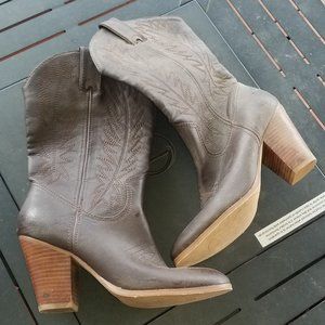 Miranda Lambert heeled dress cowboy boot, size 7.5